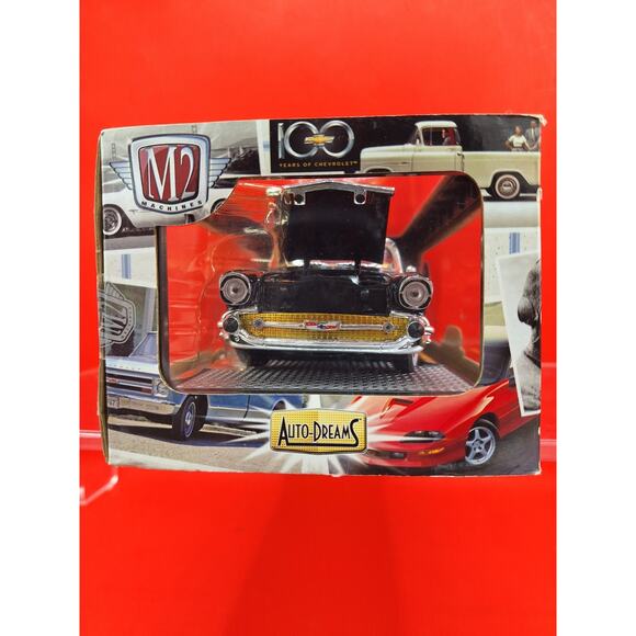 1957 Chevy Bel Air Convertible M2 Premium Edition 100 Years On Chevrolet 1/24 - Picture 7 of 11